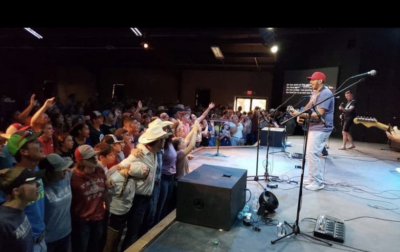 Gallery photo 1 of Sammy & The Stable