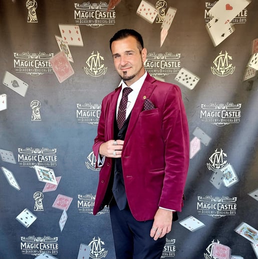 Gallery photo 2 of San Diego Magic Shows - Magician Matthew King
