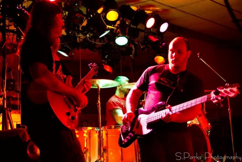 Gallery photo 6 of Sanctuary - The 90s Band