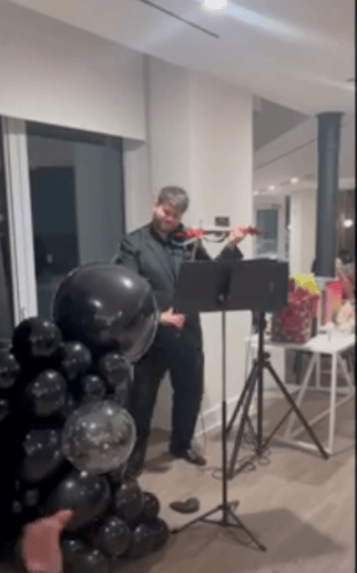 Gallery photo 2 of Sandro Ladu Music