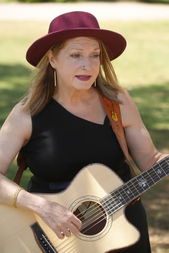Gallery photo 8 of Sandy Hathaway