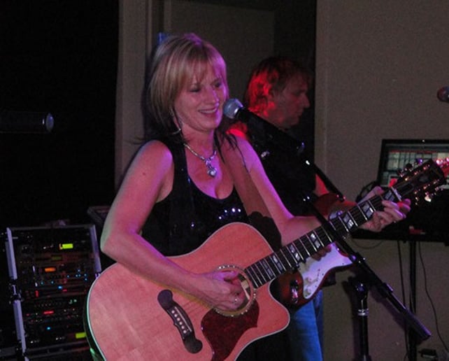 Gallery photo 7 of Sandy Lee Casey