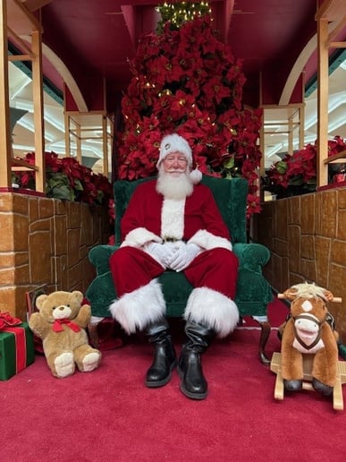 Gallery photo 12 of Santa-Hal