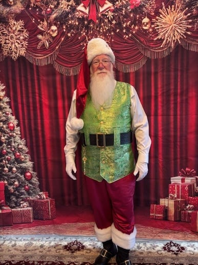 Gallery photo 2 of Santa-Hal