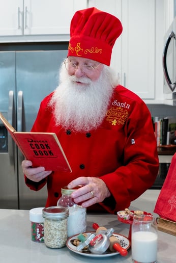 Gallery photo 10 of Santa-Mac