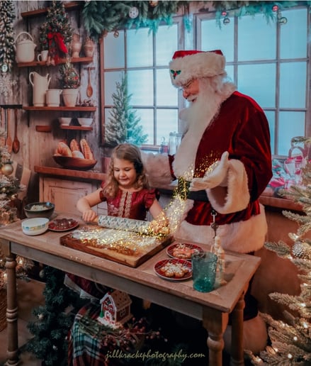 Gallery photo 5 of Santa-Mac