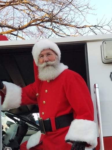Gallery photo 3 of Santa-On-The-Go!