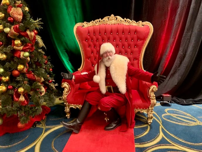 Gallery photo 2 of Santa-On-The-Go!