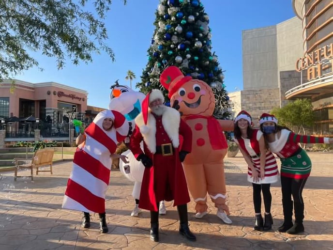 Gallery photo 1 of Santa-On-The-Go!