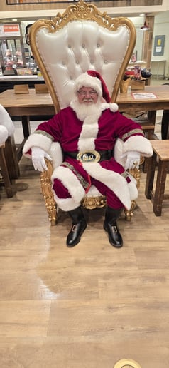 Gallery photo 19 of Santa-T