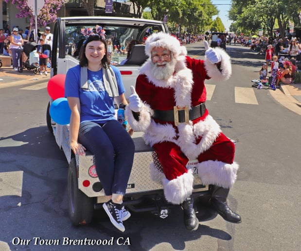 Gallery photo 14 of Santa Albert  -  Santa A. Claus
