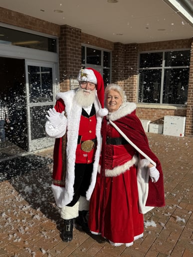 Gallery photo 1 of Santa Al