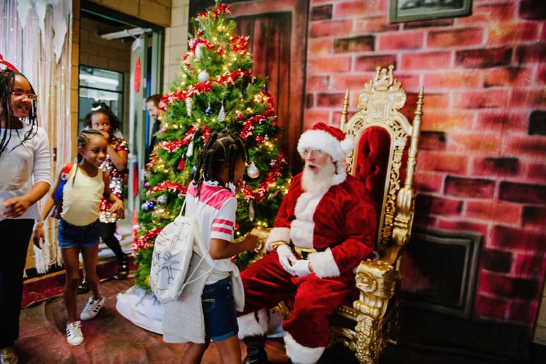 Gallery photo 6 of Santa Alex