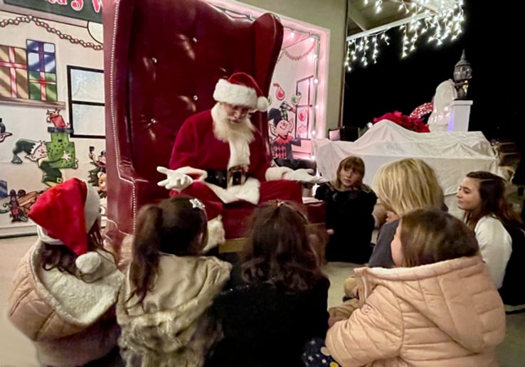 Gallery photo 2 of Santa Alex
