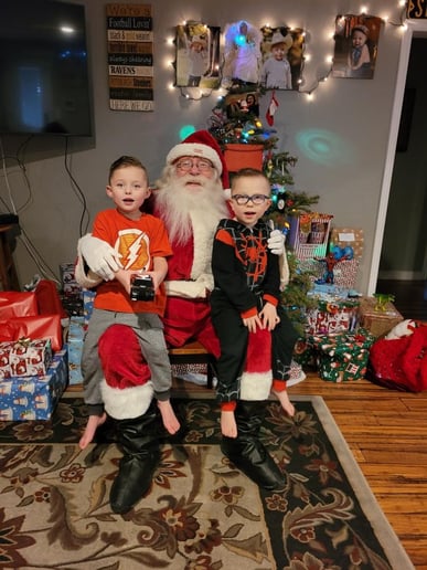 Gallery photo 5 of Santa Allen