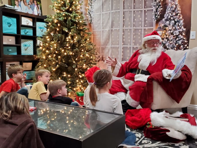 Gallery photo 7 of Santa Allen