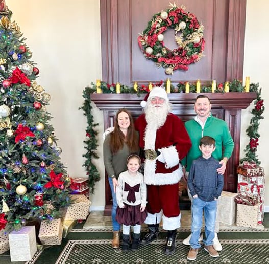Gallery photo 8 of Santa and Friends