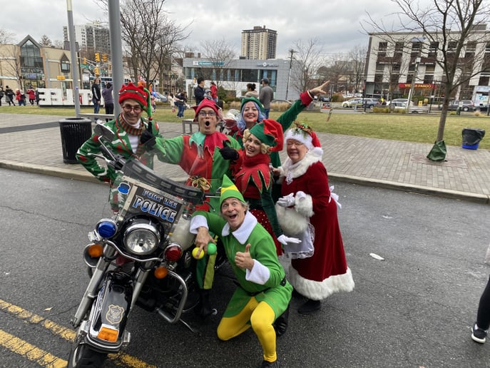 Gallery photo 11 of Santa and Friends!