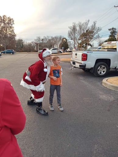 Gallery photo 3 of Santa Joshua and Mrs. Claus