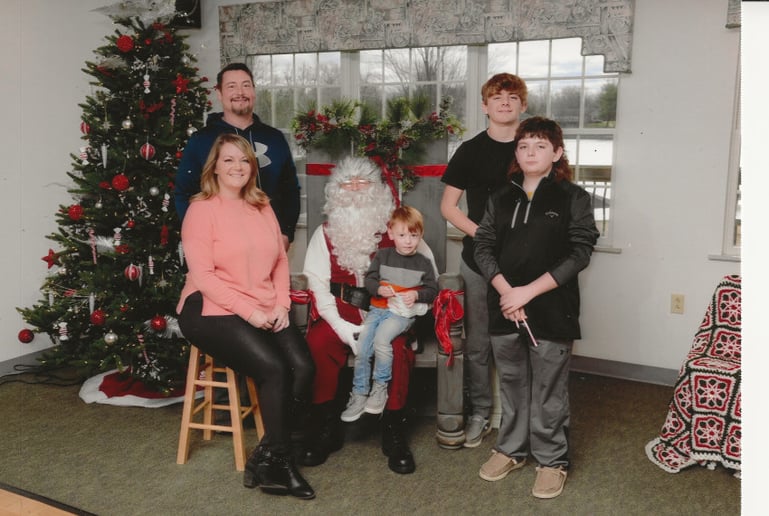 Gallery photo 6 of Santa Jon and Mrs Claus