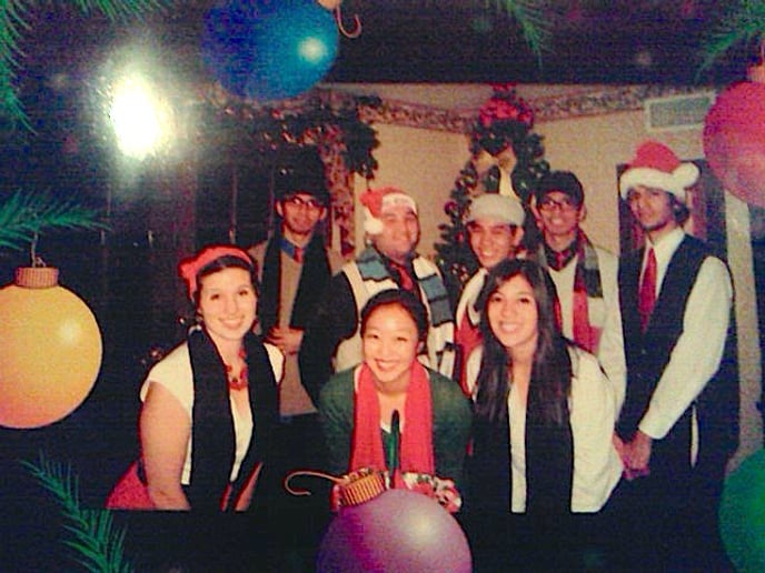 Gallery photo 4 of Santa Ana's Little Helpers