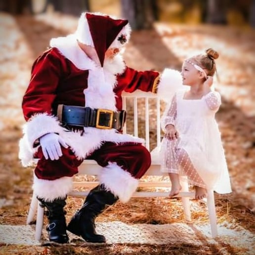 Gallery photo 2 of Santa Aron