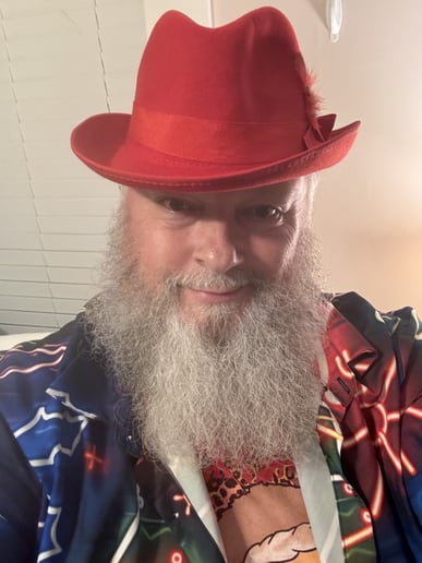 Gallery photo 1 of Santa At Large