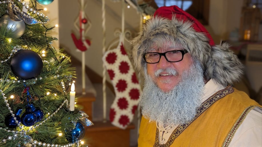Gallery photo 4 of Santa at Your Service
