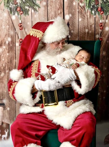 Gallery photo 33 of Santa B Claus