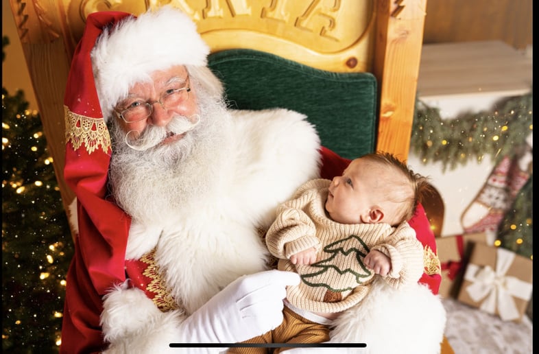 Gallery photo 9 of Santa B Claus