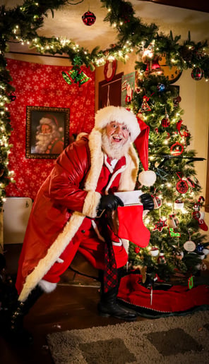 Gallery photo 2 of Santa Bachman