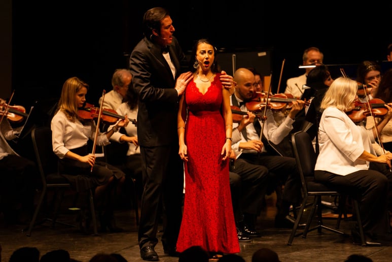 Gallery photo 2 of Santa Barbara Wedding Music