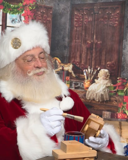 Gallery photo 5 of Santa Barry W