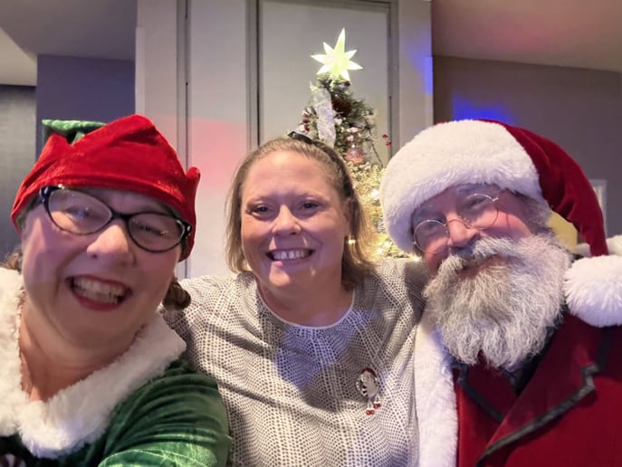 Gallery photo 7 of Santa Beebe