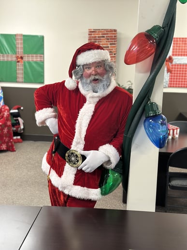 Gallery photo 1 of Santa Ben