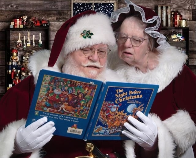 Gallery photo 4 of T-Town Santa