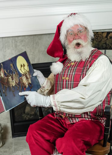 Gallery photo 8 of Santa Bill And Kathy Claus