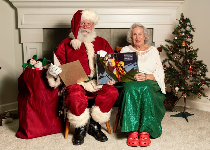 Gallery photo 8 of Santa Bill And Kathy Claus