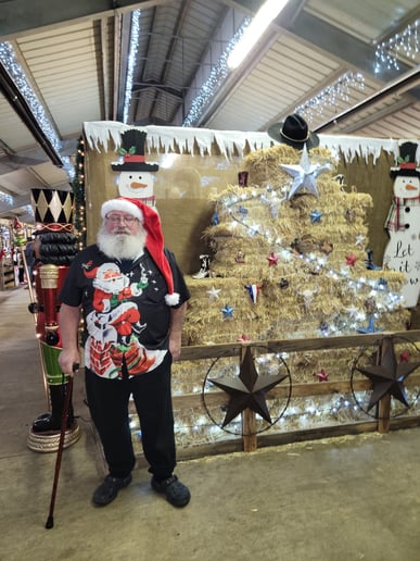 Gallery photo 3 of Santa Bill & his Mrs