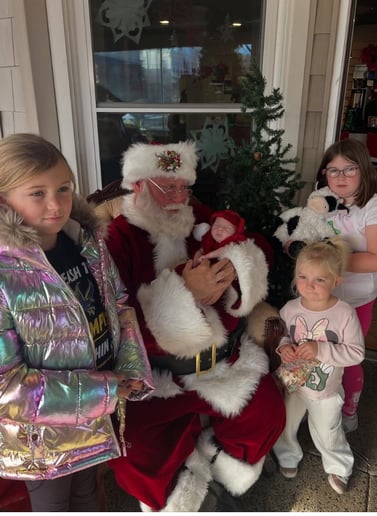 Gallery photo 4 of Santa Bill Kringle