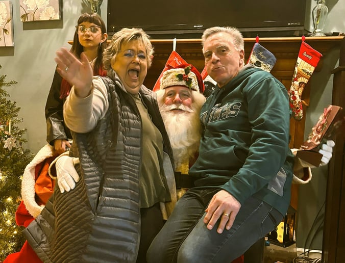 Gallery photo 8 of Santa Bill!