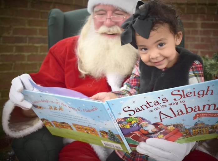 Gallery photo 3 of Santa Bob and Mrs Claus