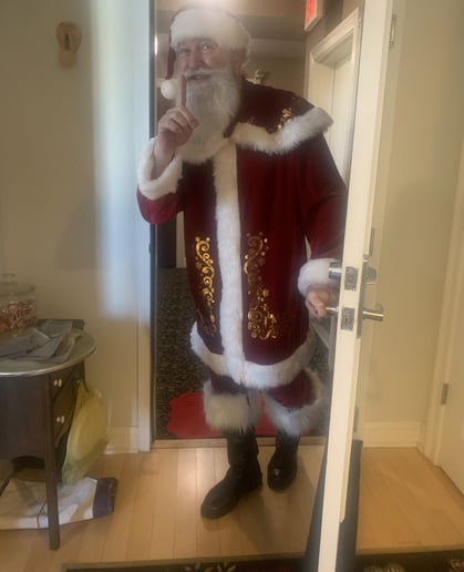Gallery photo 5 of Santa Bob