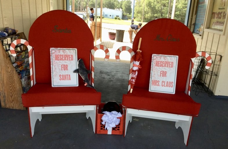 Gallery photo 4 of Santa Bob & Mrs. Beth Claus, Bossier City, LA