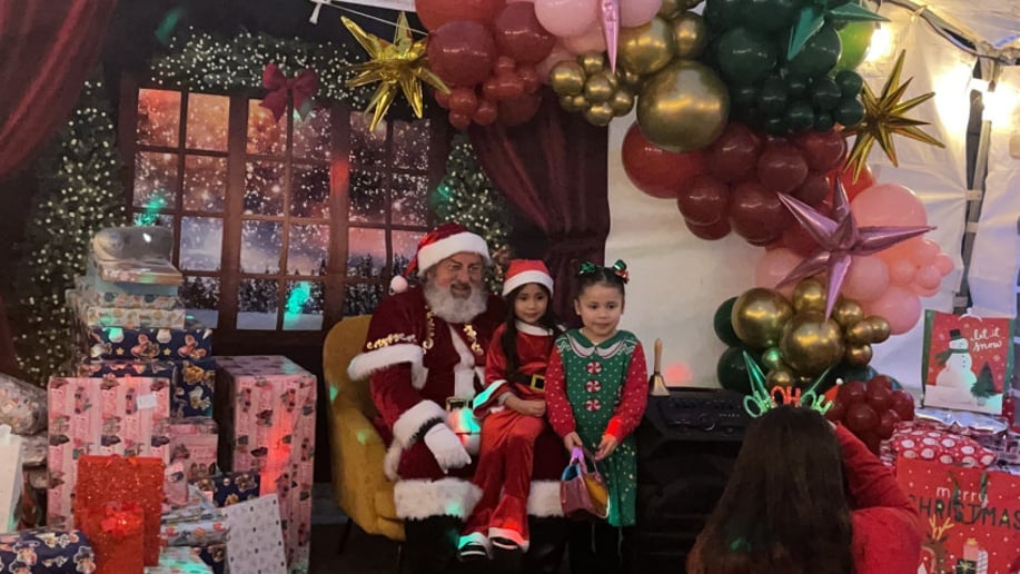 Gallery photo 19 of Santa Bob