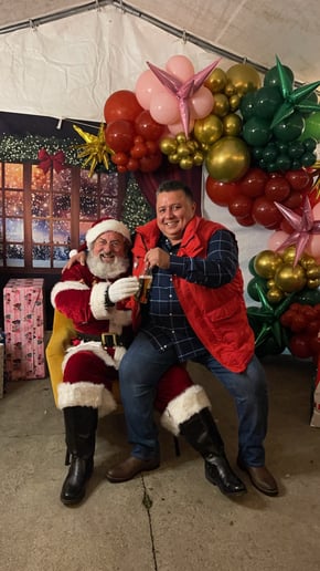 Gallery photo 28 of Santa Bob