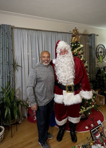 Gallery photo 48 of Santa Bob