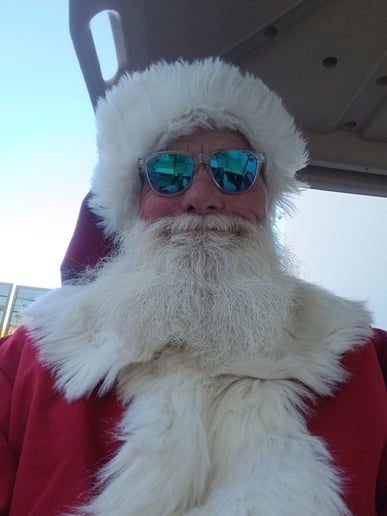 Gallery photo 2 of Santa Bobby