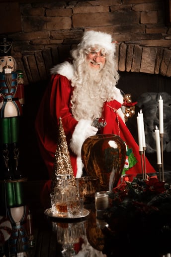 Gallery photo 6 of Santa~Graham