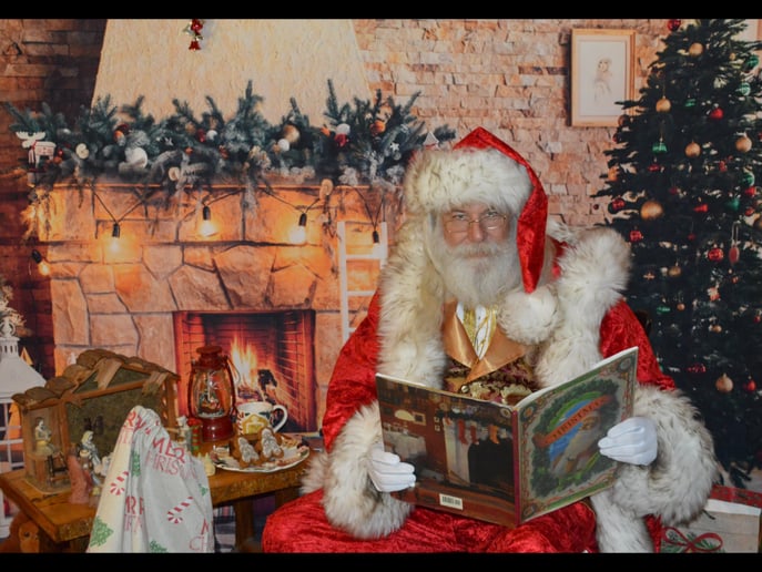 Gallery photo 2 of Santa Brad